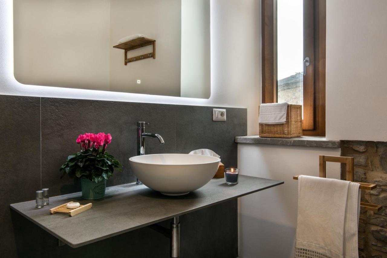 Tenuta Ca Di Bertucci Apartment Solignano ภายนอก รูปภาพ