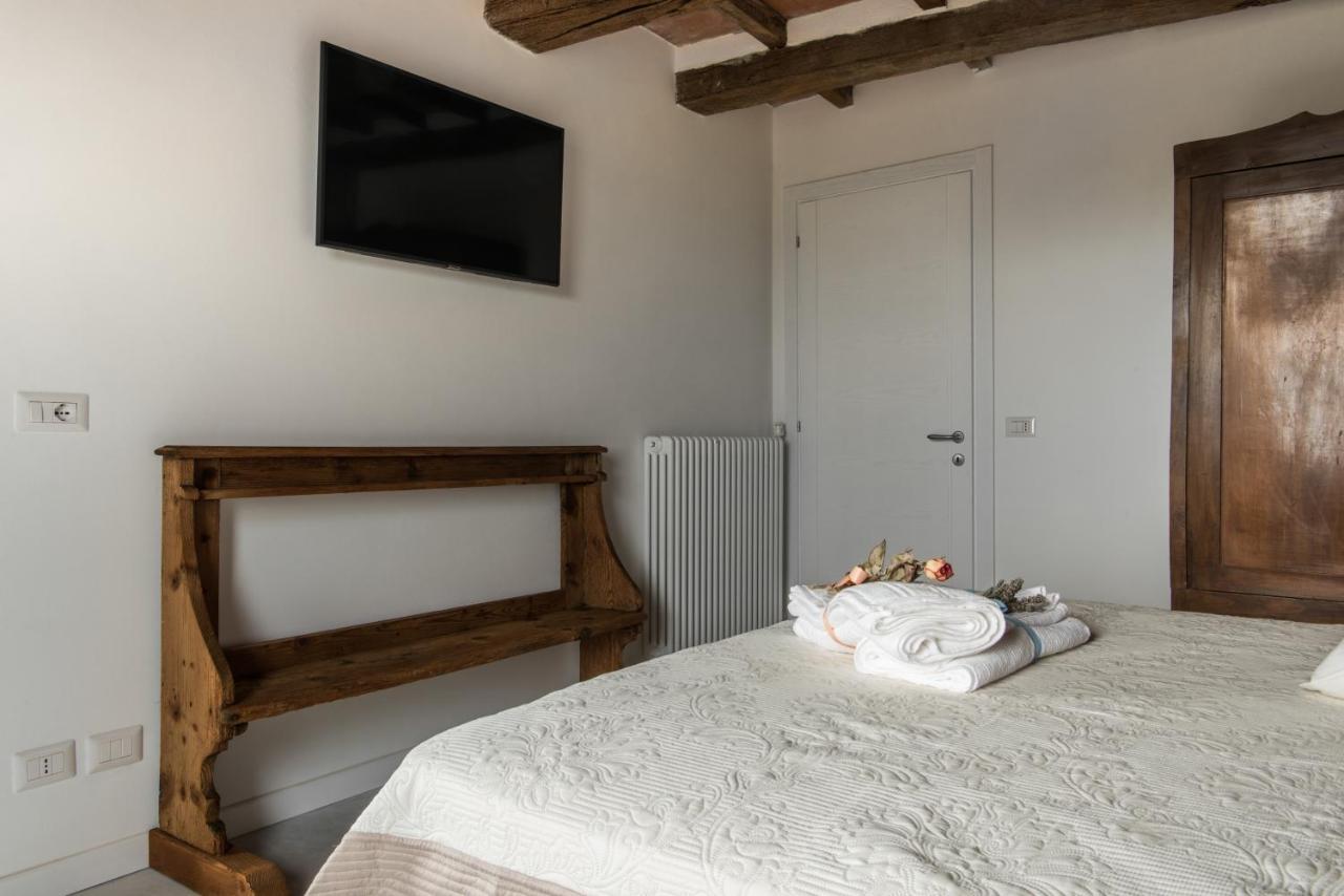 Tenuta Ca Di Bertucci Apartment Solignano ภายนอก รูปภาพ